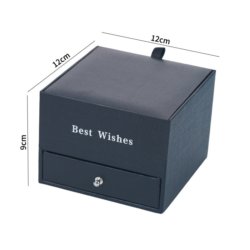 Geschenkbox Herz mit Rosen-Design